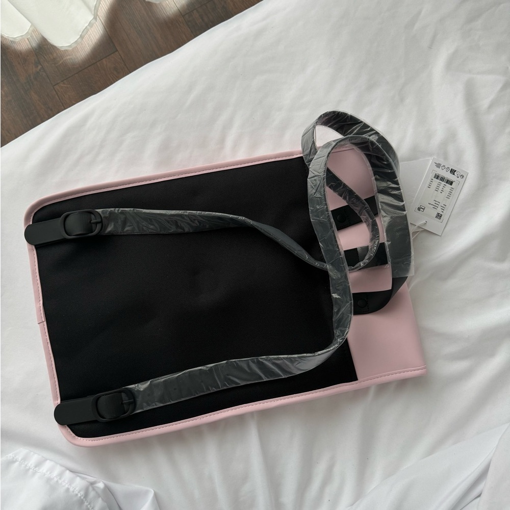 Rains Rucksack - Candy - Picture 5 of 6